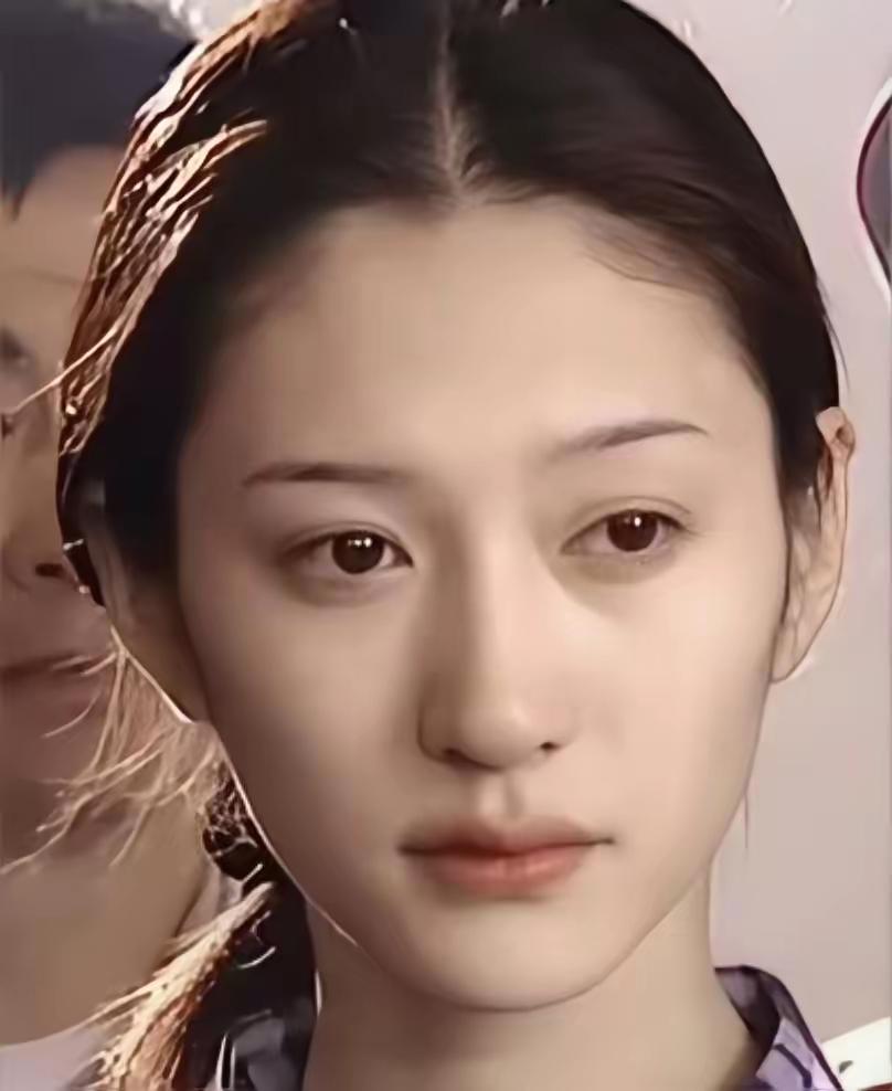李小冉给天下女人上了一课！
你可以结婚，
也可以离婚，但你一定要记住，结婚之后不