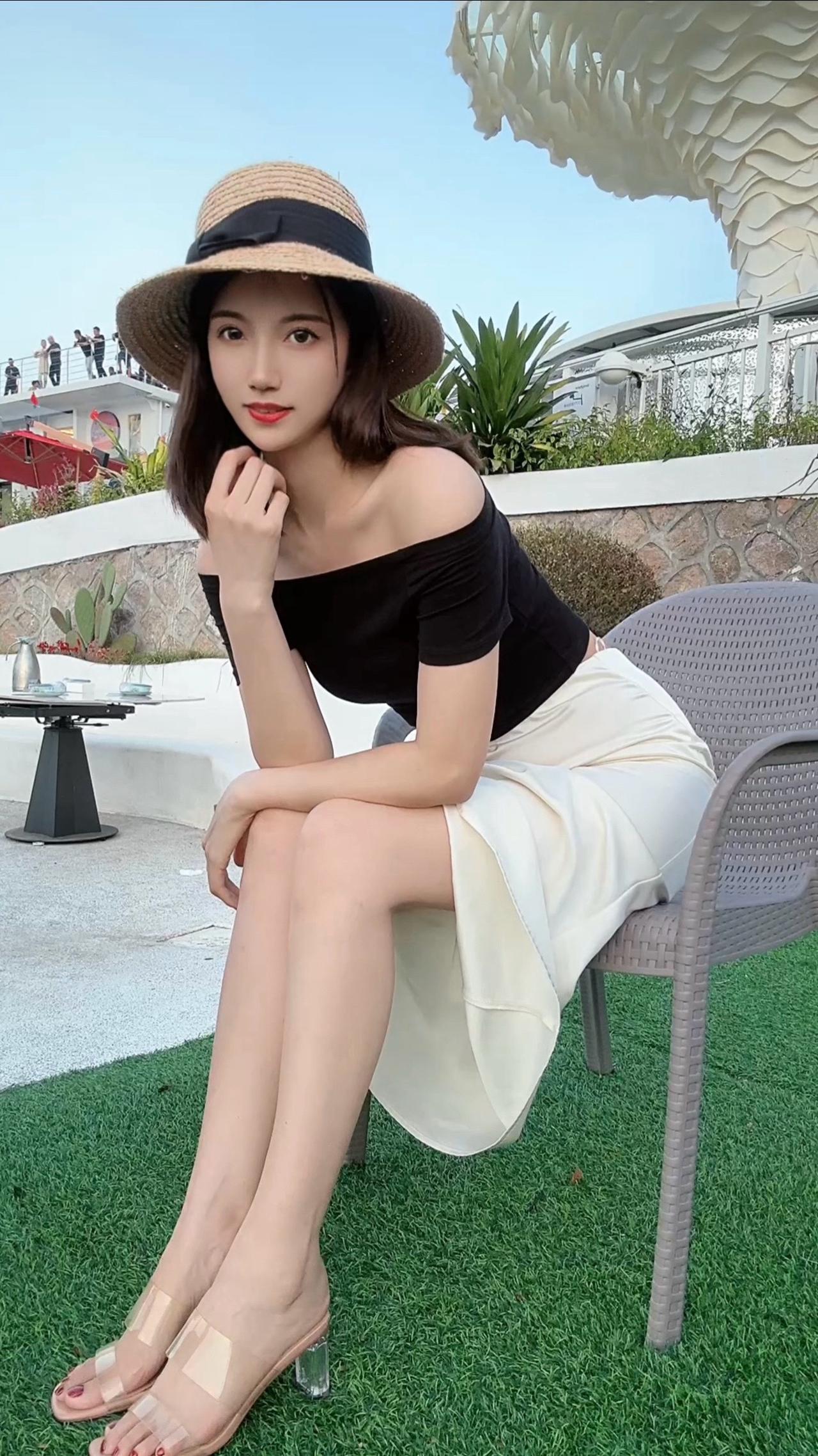 @林以萱. 萱妮丝 萱妮丝式优雅