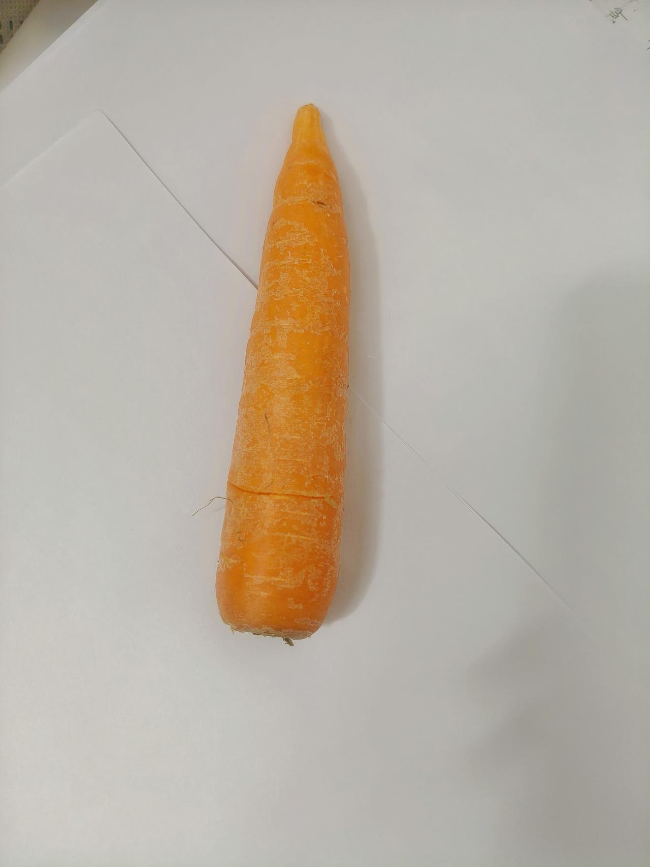 救命！
全网都在拍白菜，
我家只有一根胡萝卜
 
刷了一天头条，
每隔十几二十分