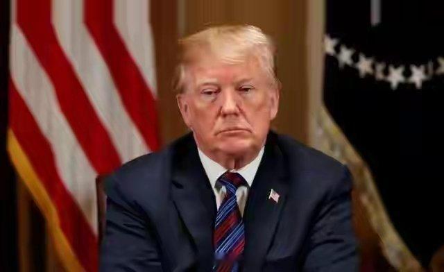 美军对伊朗动武军事准备或已就绪【专家称特朗普还在纠结打击伊朗的性价比】果然是奸商