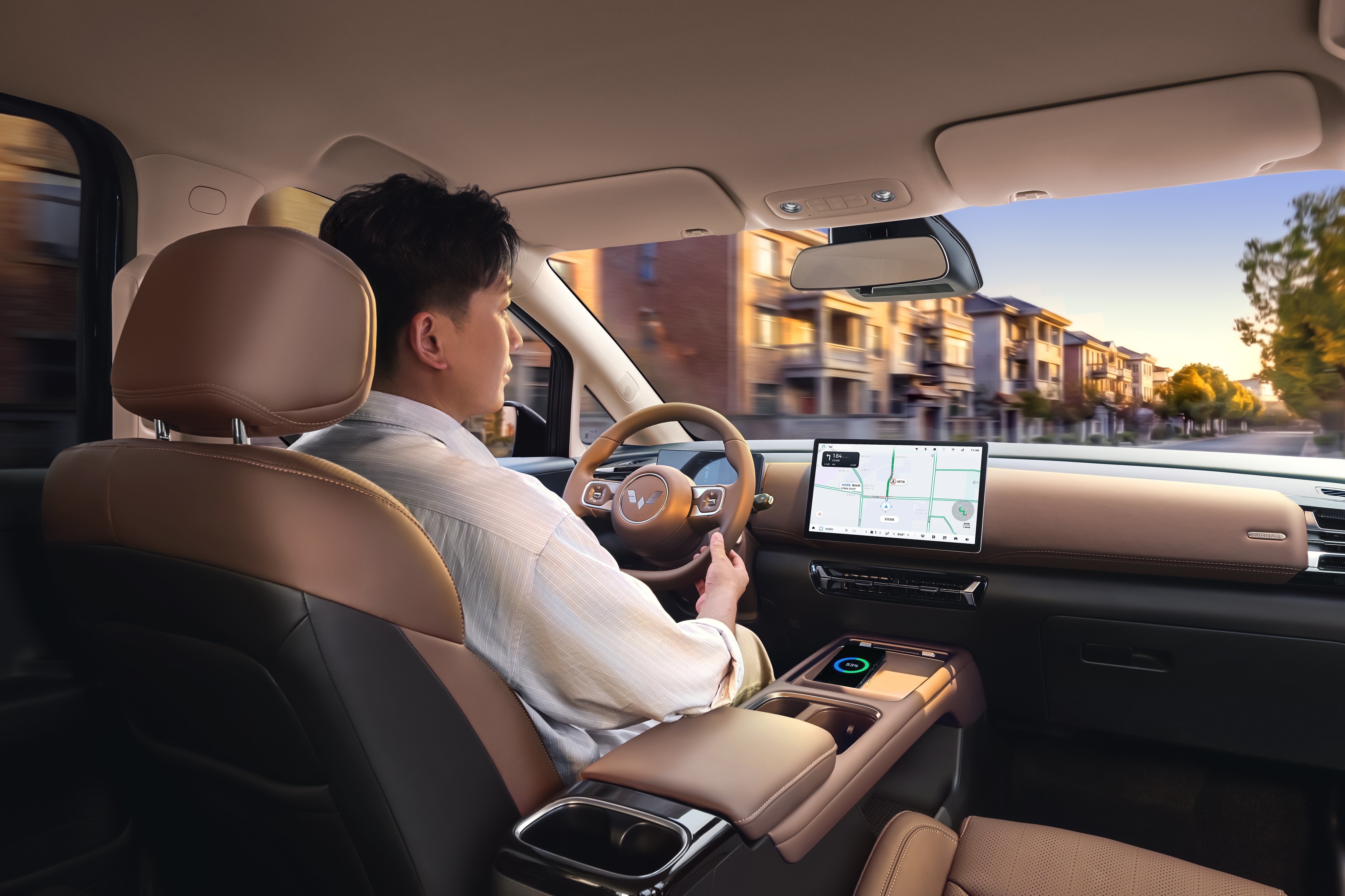 家用MPV爆款王又升级啦！五菱的星光730尊享型正式上市！星光730不愧是五连冠