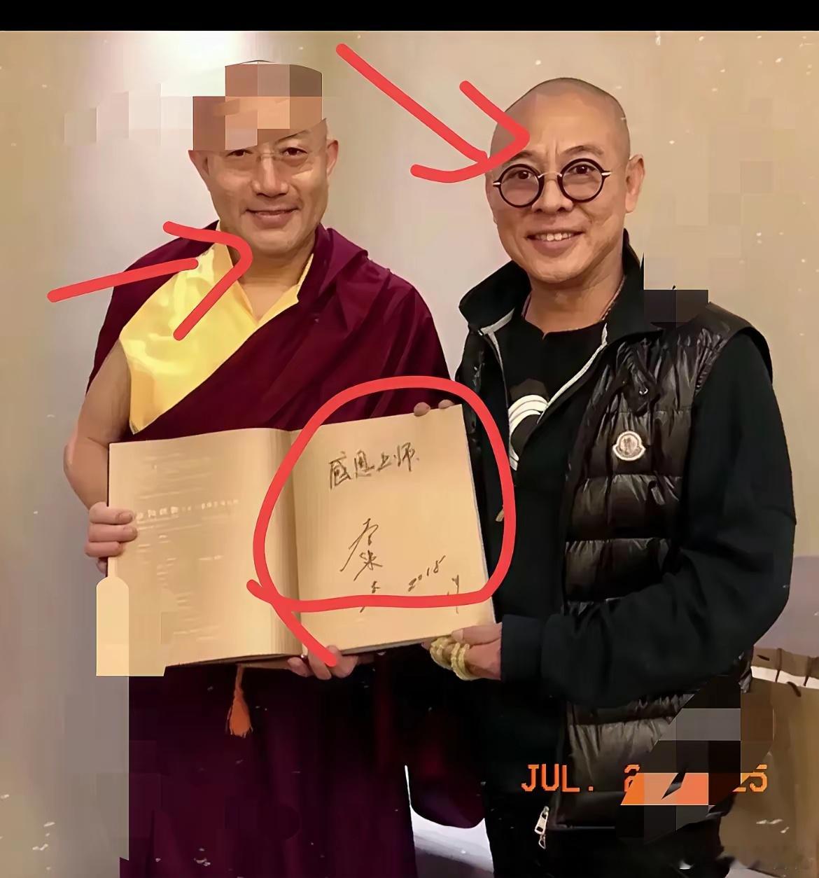 终于破案了，李连杰当年没去少林寺当和尚，原因说出来你可能不信。他在采访里直接说，