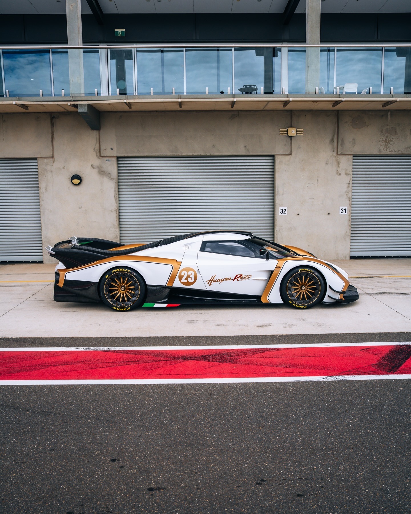 极致演绎：帕加尼Huayra R Evo Roadster一款全新的敞篷赛道专属