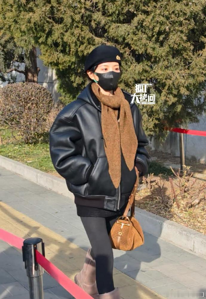 田曦薇现身央视春晚彩排！！ 