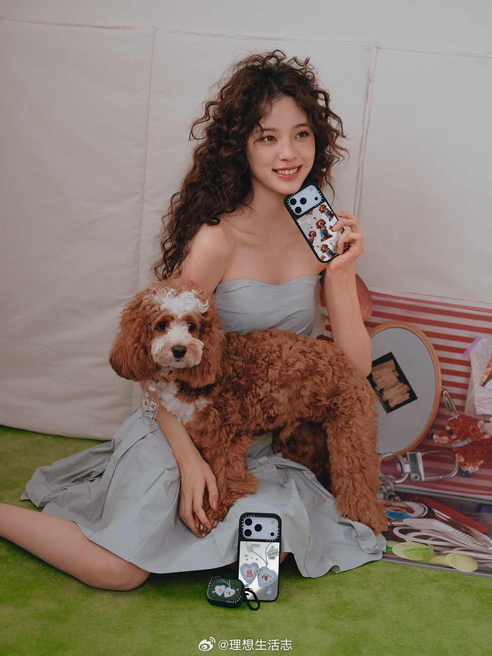 国际潮流生活方式品牌 CASETiFY 三度携手灵感艺想家欧阳娜娜，推出全新艺术