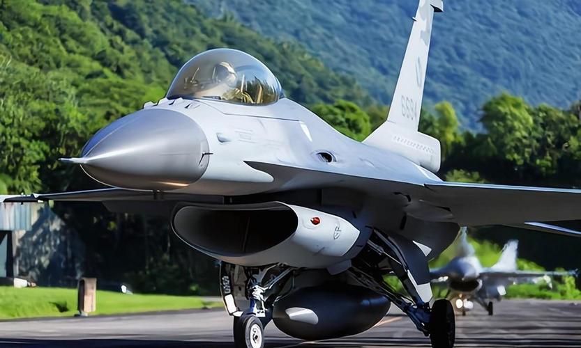 111亿军售竟是清库存？美对台玩双簧，中国反制够硬核！
 
中国放出可能扣留售台