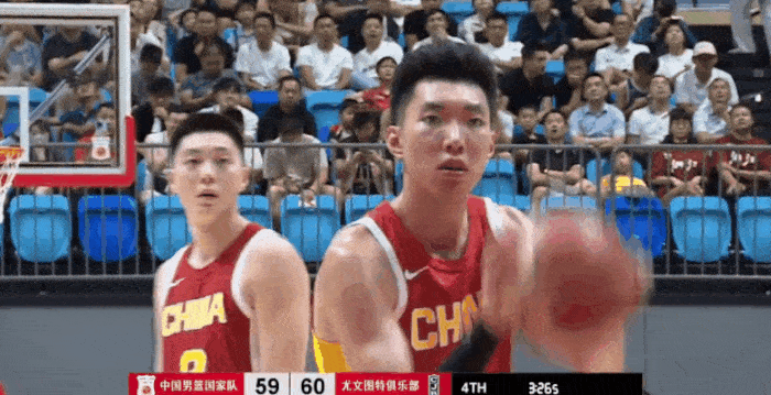廖三宁最后两罚不中太伤士气，而胡明轩最后三分钟没能接管比赛，郭士强重用杜润旺被辜