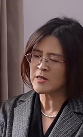 很多父母不知道他们焦虑什么，为什么那么匆忙的不确定自己的孩子能够在婚姻当中得到幸