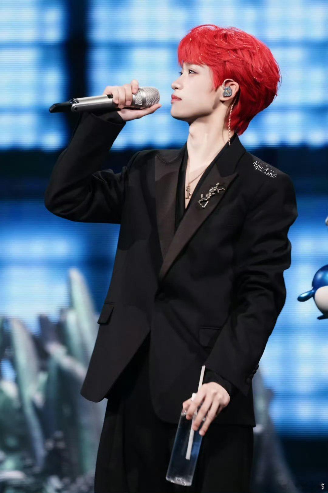 刘大锤说梓渝管不住嫂子 这场热搜来得有点莫名其妙，更像一场话术被断章取义、舆论被