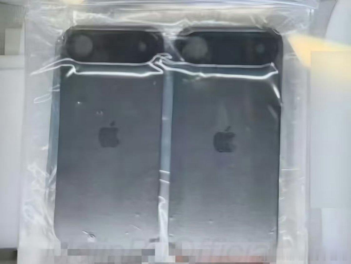 iPhone17Air背板  看来还真是横条设计，改变总比不变强，至于美丑就见仁