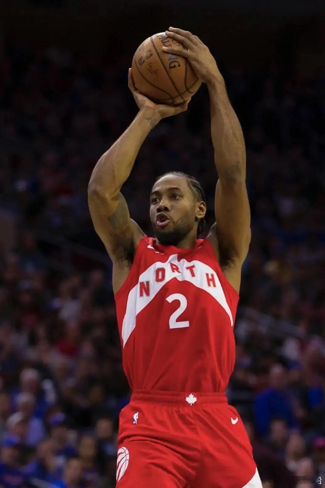 基本上可以确定左膝挫伤没那么严重，昨天看视频被撞的挺厉害，但是得休息，然后顺带把