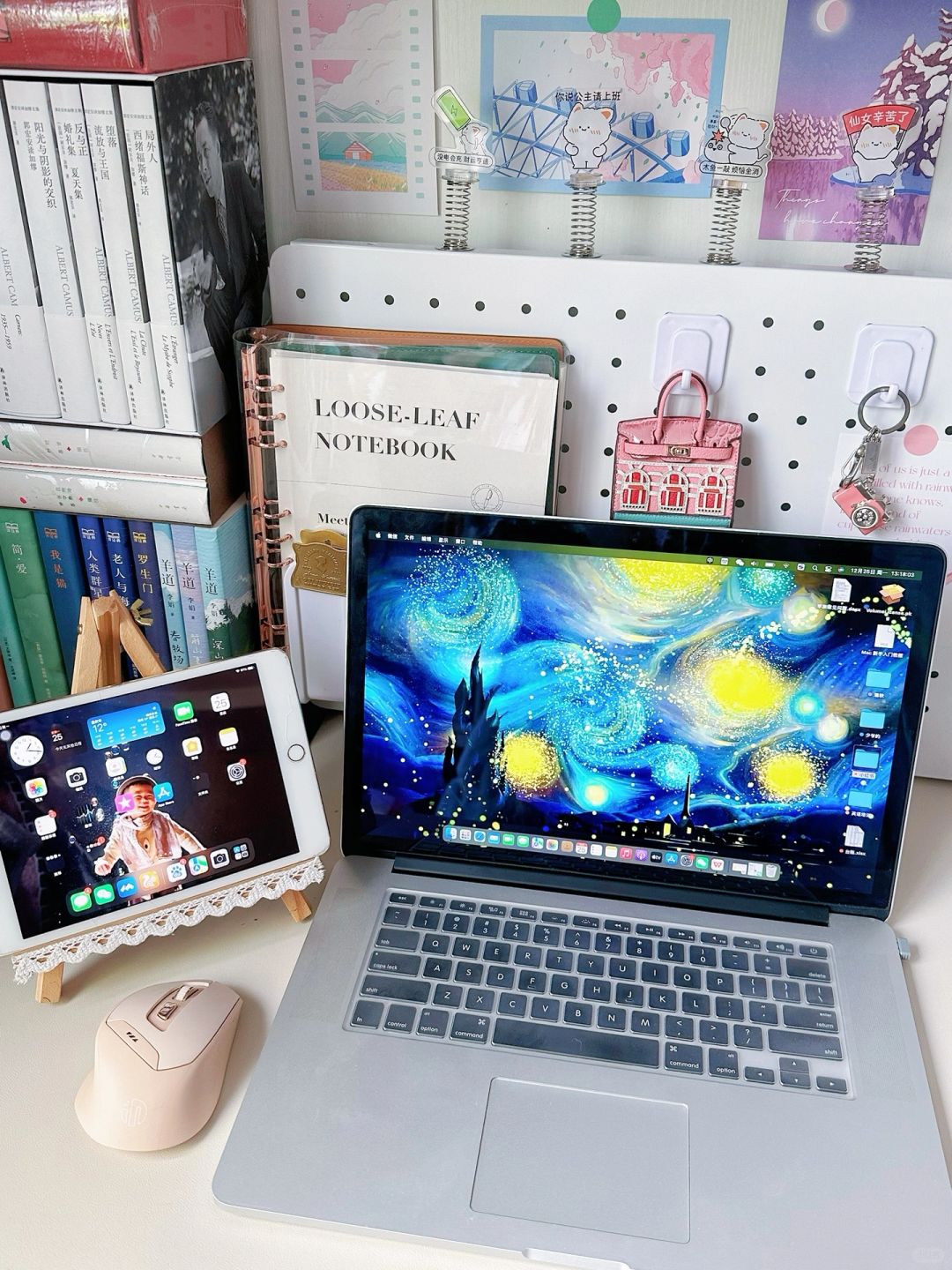 读书博主书桌好物大公开！一般人我不告诉他！