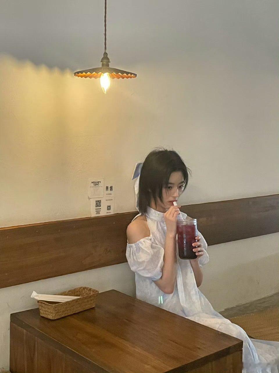 #致1999年的自己千禧版预告#不得不说实在是让人感受到了满满的心动，这是什么精
