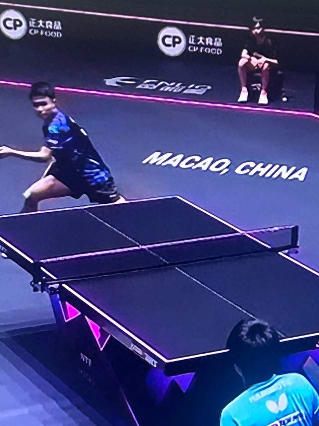 周启豪1-4惜败张本智和止步八强