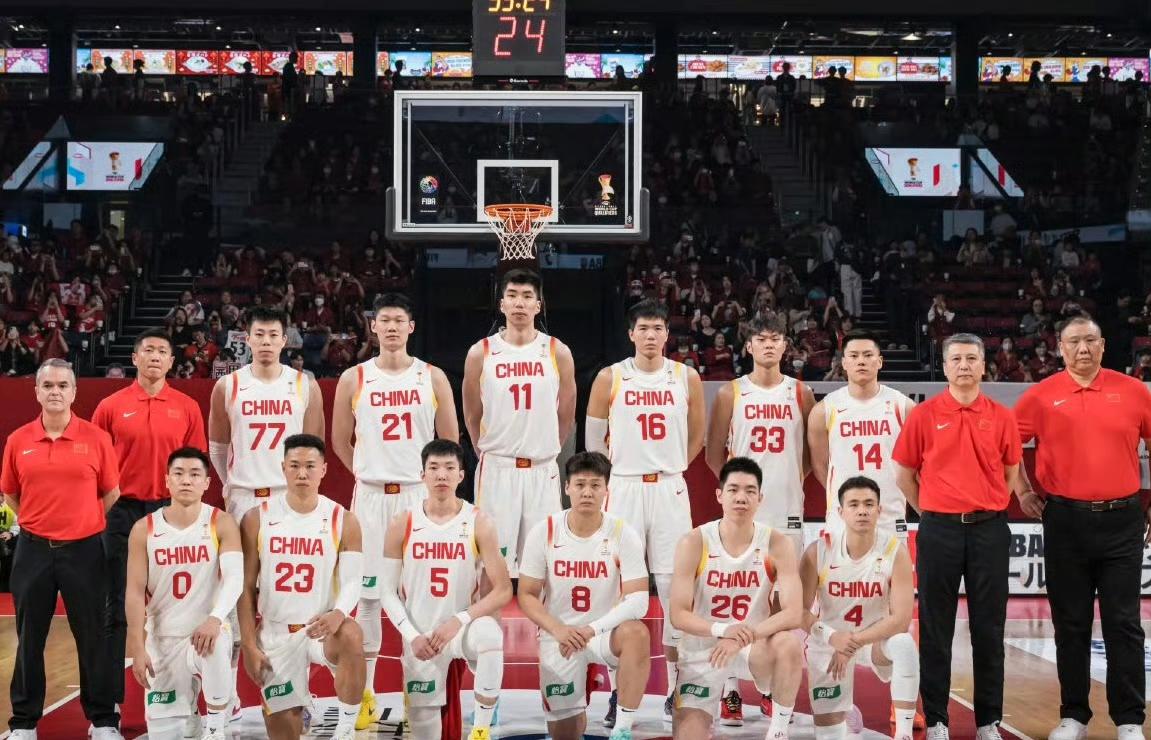 马健喝了多少假酒？什么叫中国队具备b组独一档的存在？我告诉你什么叫独一档，独一档