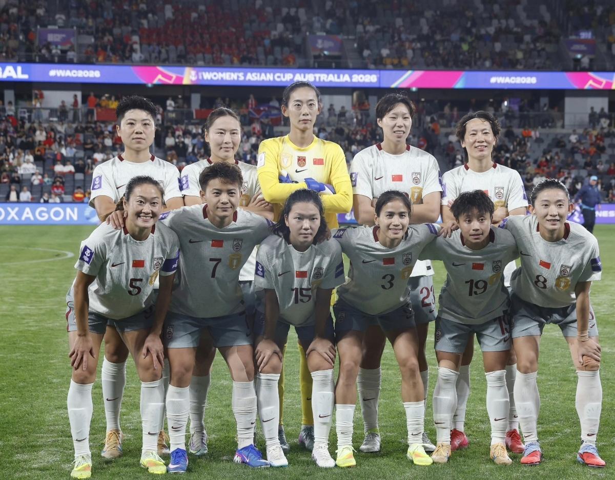 中国女足三场小组赛实现全胜！首战2-0击败孟加拉国，球员还在慢慢寻找状态。

第