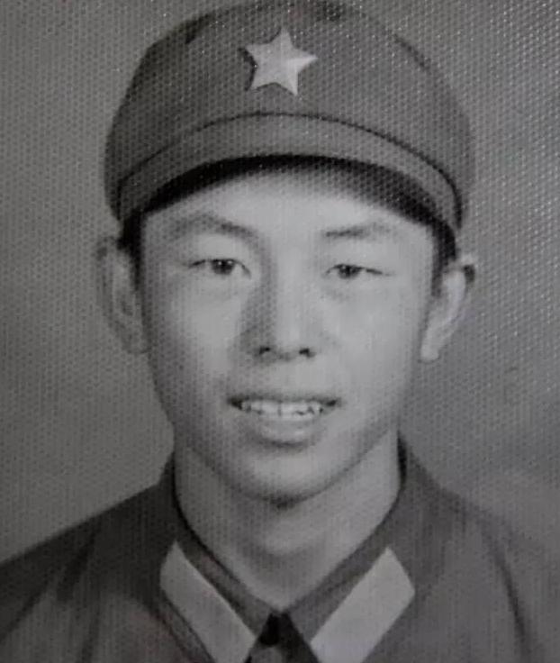 马占福去世后，当战友找到烈士母亲时，老人家正在沿街乞讨。

这世上有种爱，咱叫它