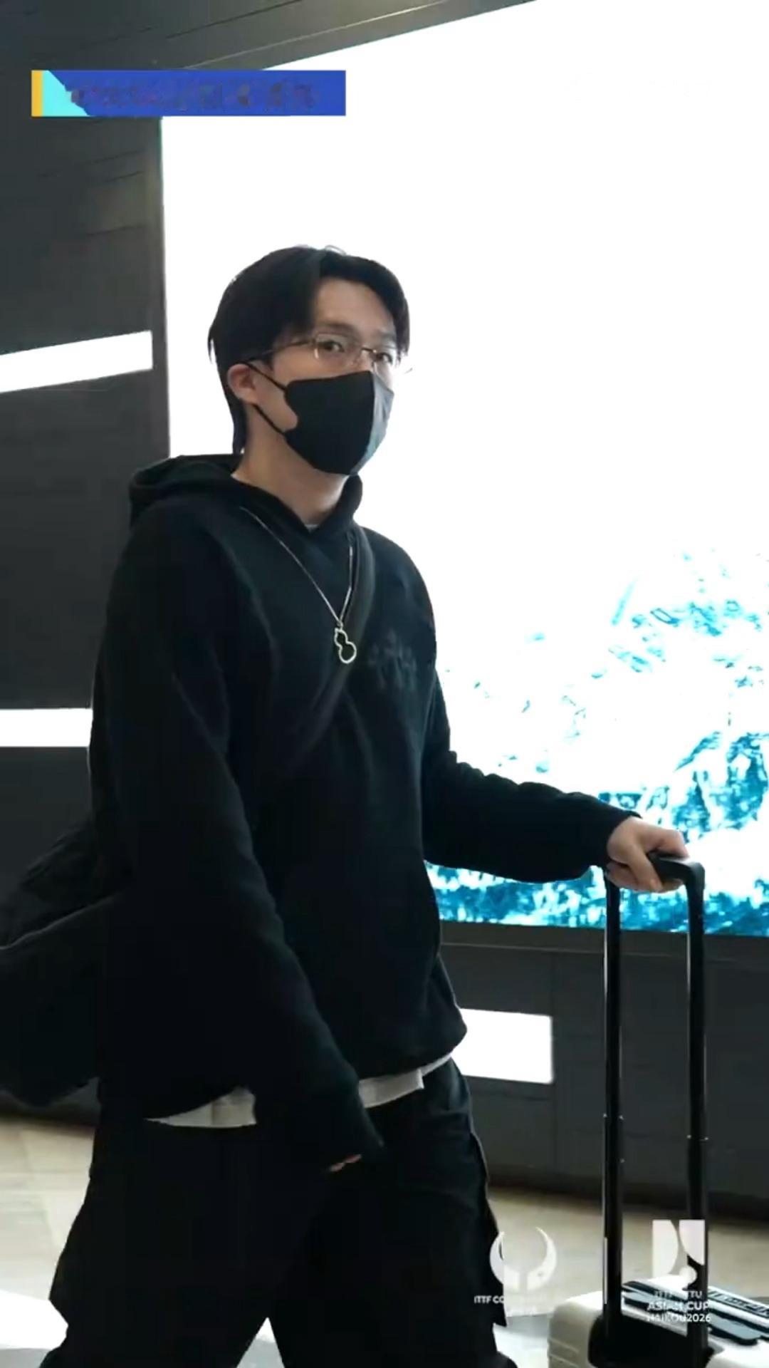 海口到达 一切顺利二月对我孩子好点🍀🍀 