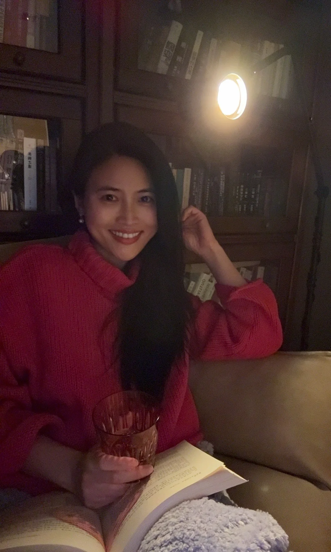 家里总要有个角落来虚度光阴📖🥃