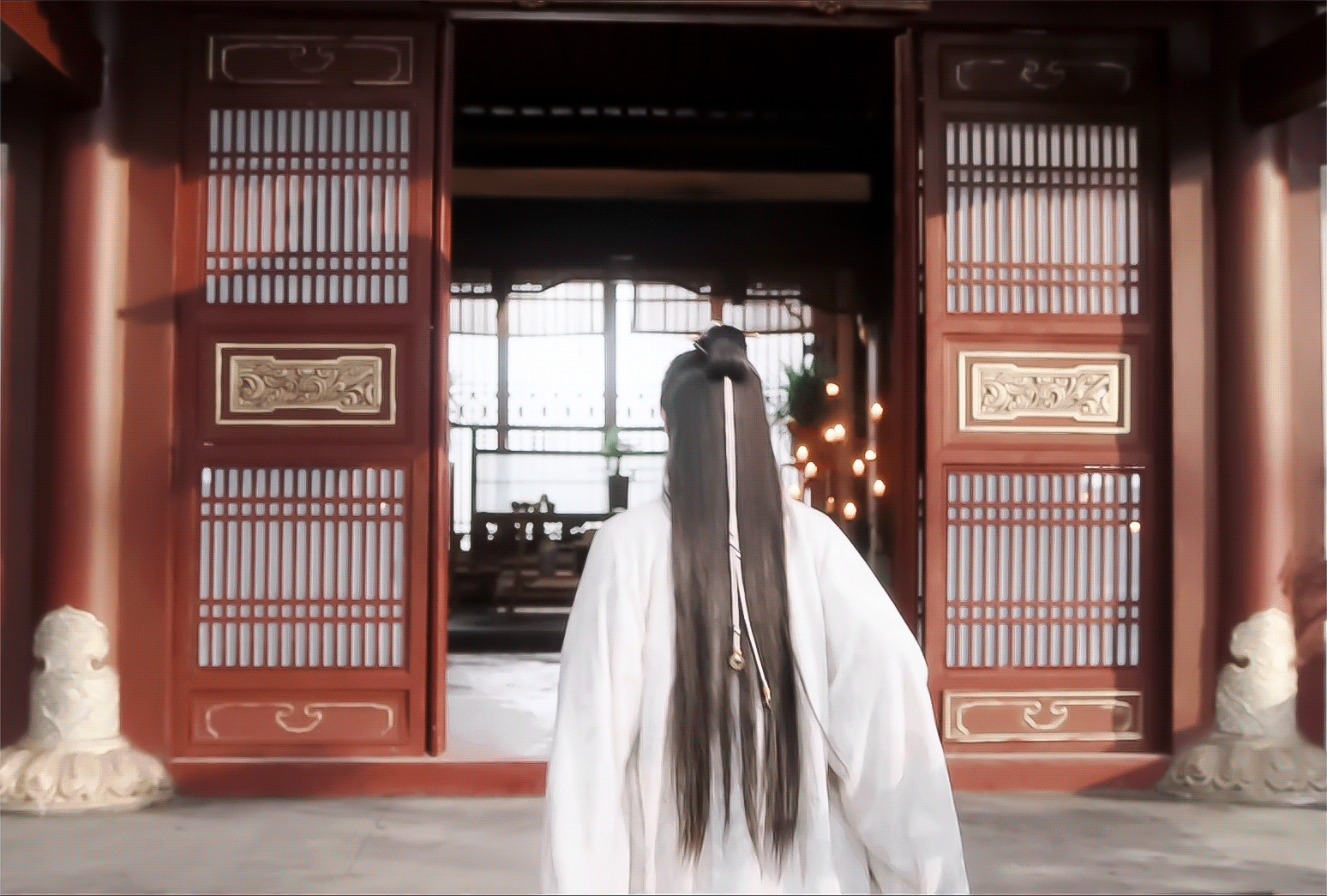 [微风][微风][微风][微风][微风]到点啦到点啦～李莲花催我回房啦～夜安～ 