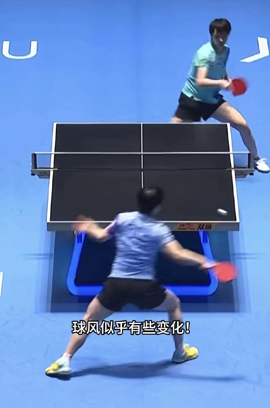 莎莎极限救球太飒了！
10：9时，曼昱真是加了最大角度，左右调动孙颖莎，没想到，