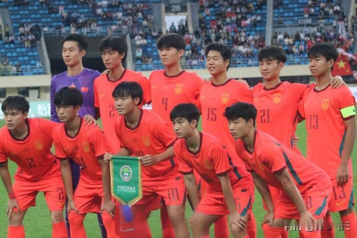 国青队在比赛中学会比赛
7月11日晚，银川国际青年锦标赛，U17中国队VS尼日利