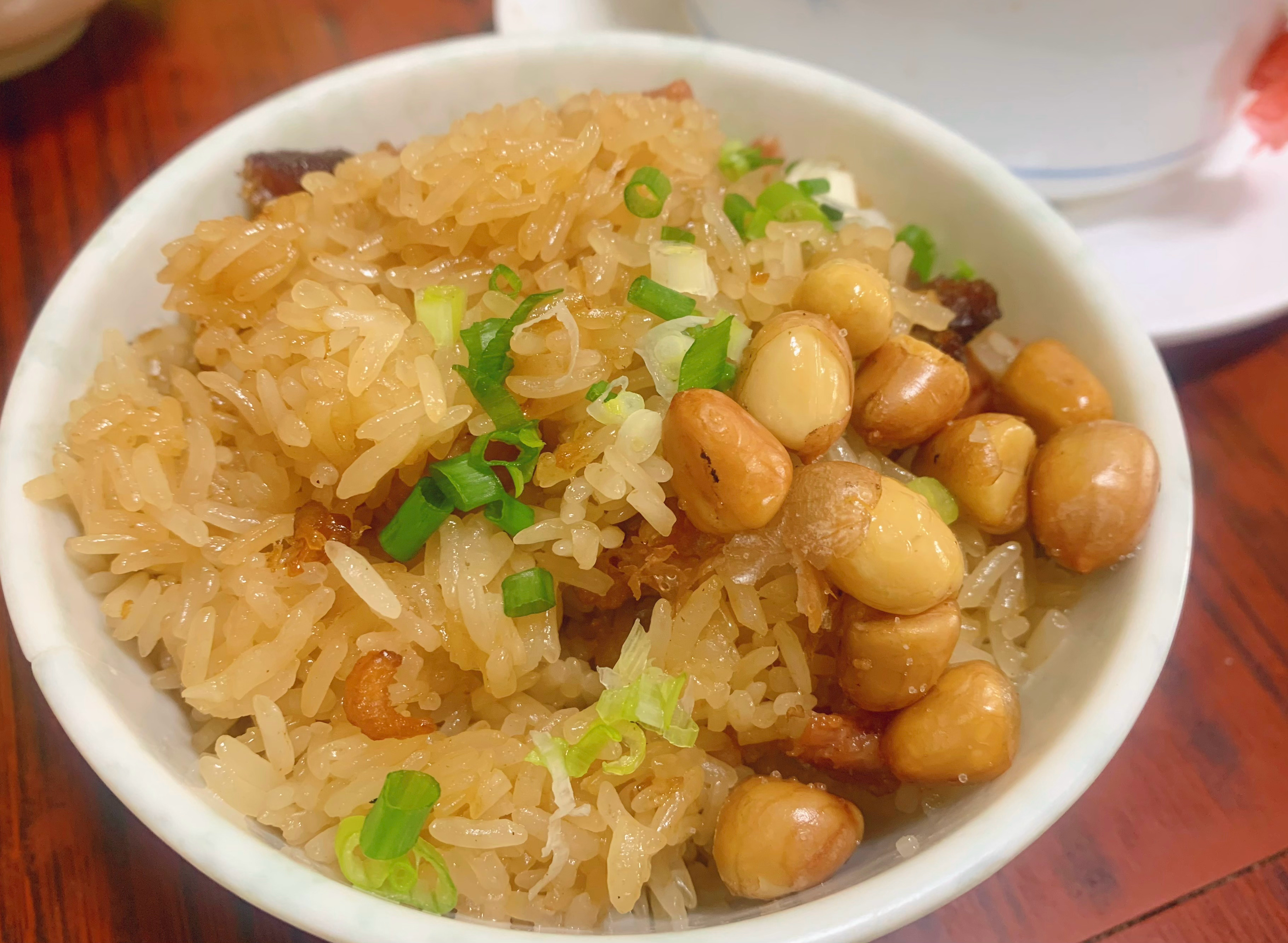 下半年份的硬核食物谢谢带我来深圳进补hhhh【有蝎预警】五味羹，香菇蛇肉勾芡羹，