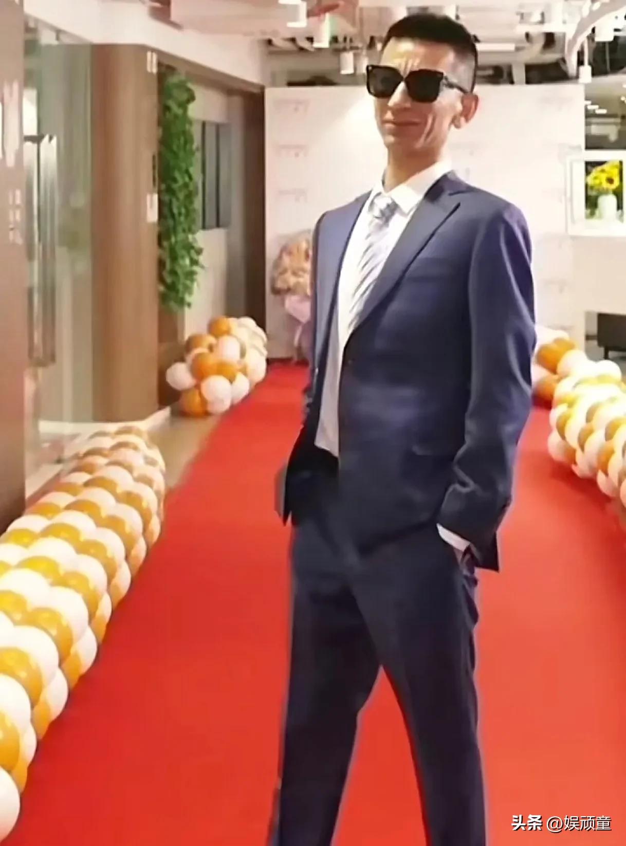 不敢想，如果孙东旭与孙进同时效力东方甄选会怎么样？
孙东旭，敢干，能干，有魄力。