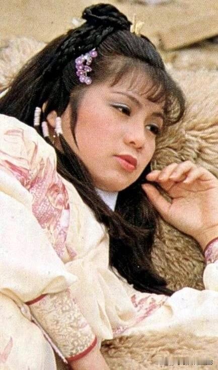 大家觉得哪个版本的“黄蓉”最好?黄蓉只有翁美玲，无其他翁美玲