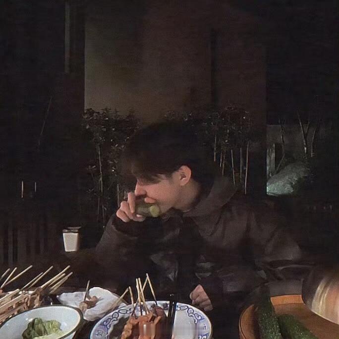 千玺这个鼻子真是，心服口服。 