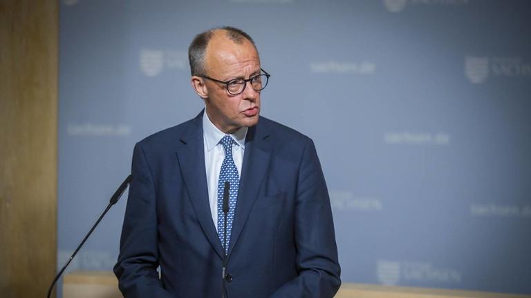 德国无人机疑云，是一场典型的“政治先行、事实让位”的闹剧。

德国政客萨赫拉·瓦