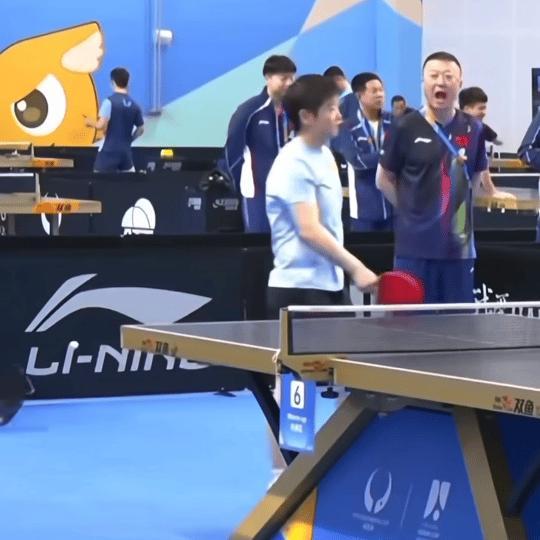 咪儿萌萌的 厨子你没事吧 笑的我肚子痛🤣 