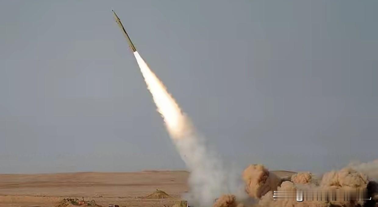 俄罗斯的大规模报复来了，距离洲际导弹工厂遭袭还不到24小时！根据乌克兰媒体以及俄