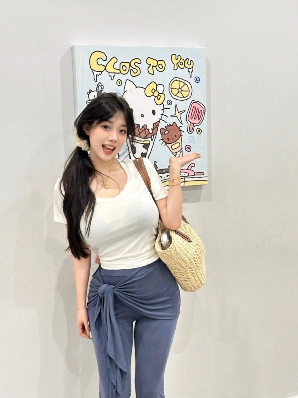 白月光遇上朱砂痣