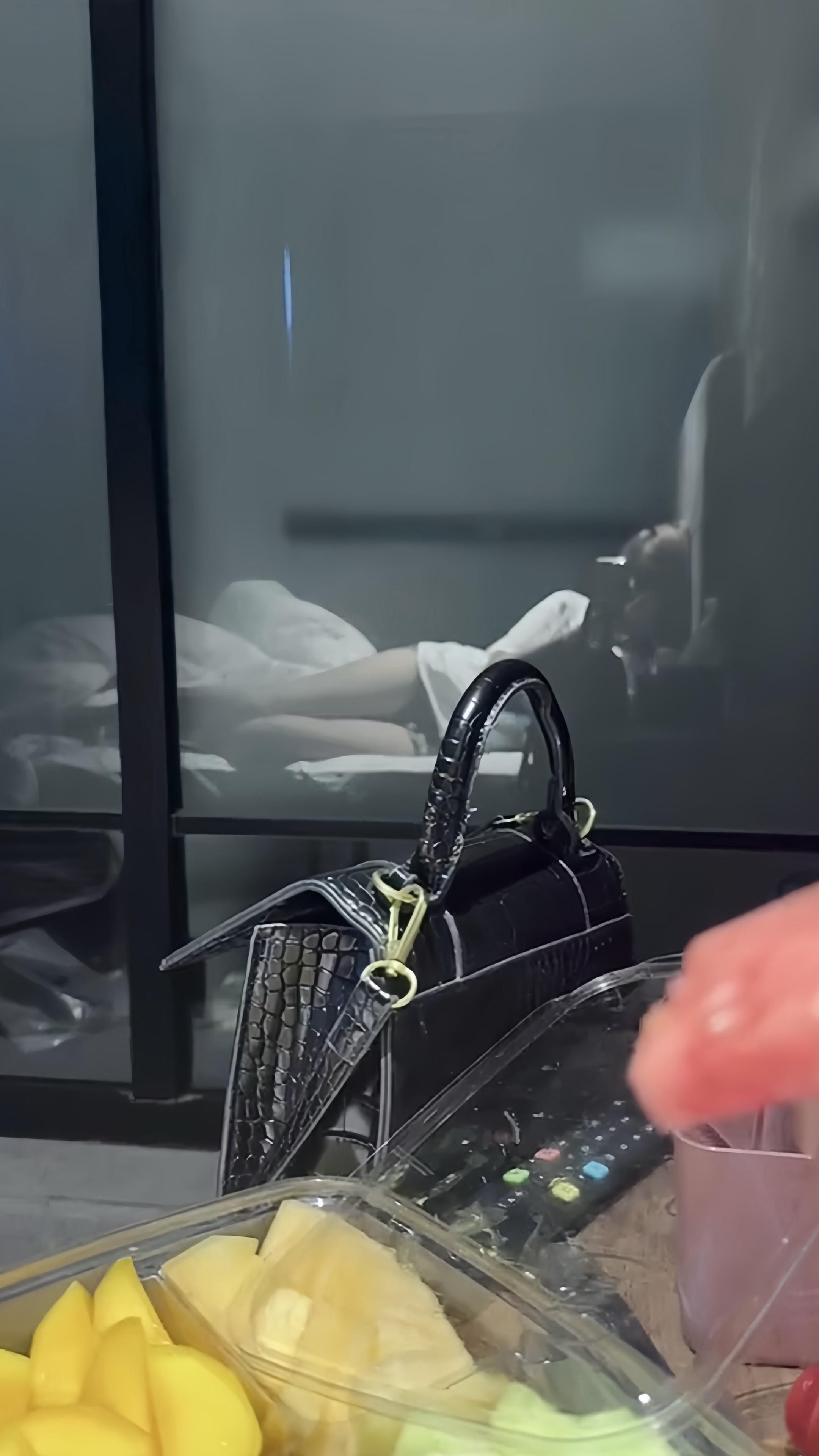 鐘表會回到原點，但昨天永遠都會是昨天