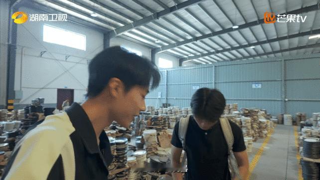 株洲21岁男生把醴陵瓷器卖到俄罗斯寻访外省来湘年轻人纪实录你好湖南 你好湖南 一
