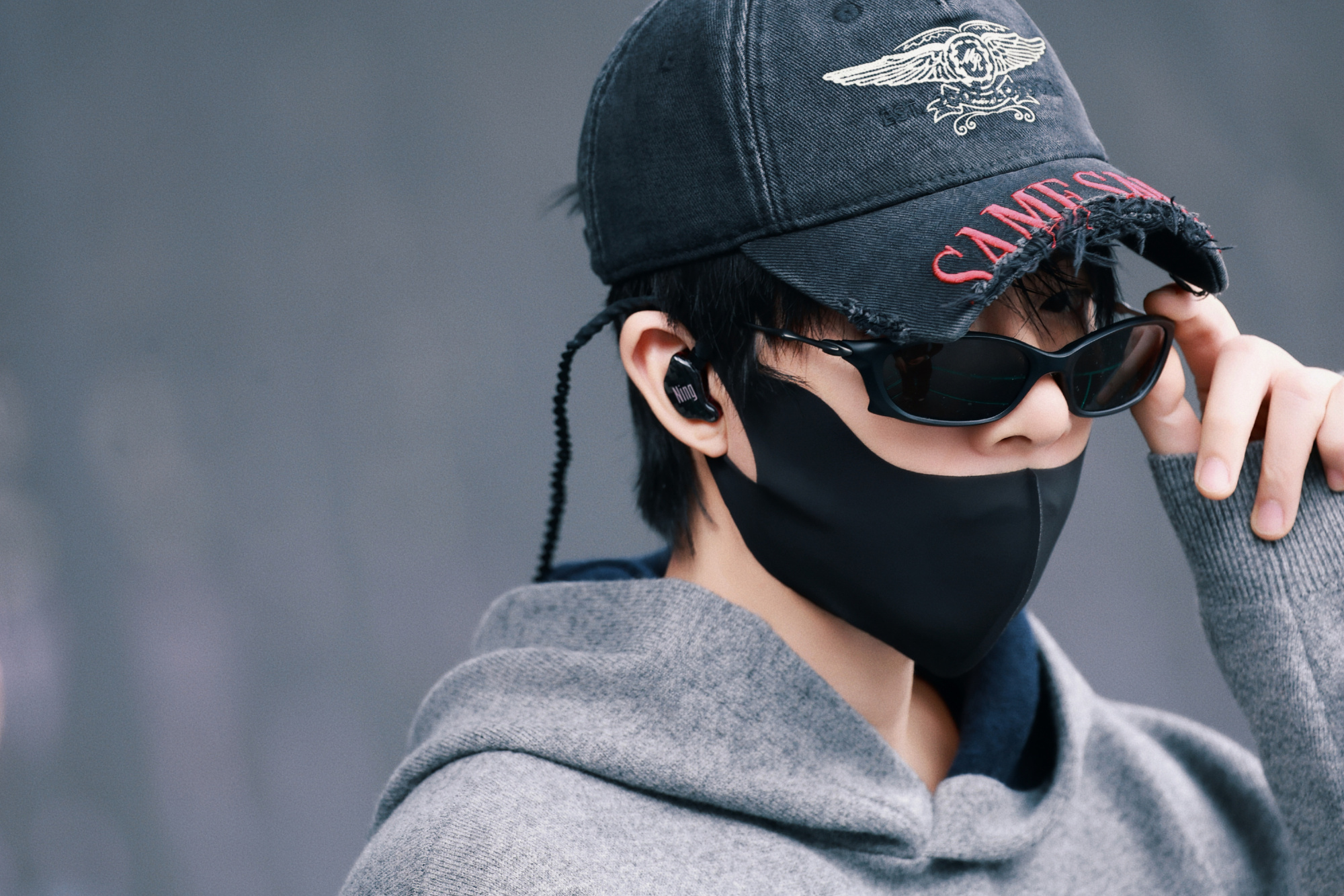 唇型都印出来了