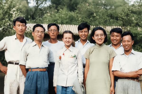 梁思成的后妻林洙嘲讽林徽因不会做家务？珍珠怎可当鱼目，林先生是不可替代的人才。