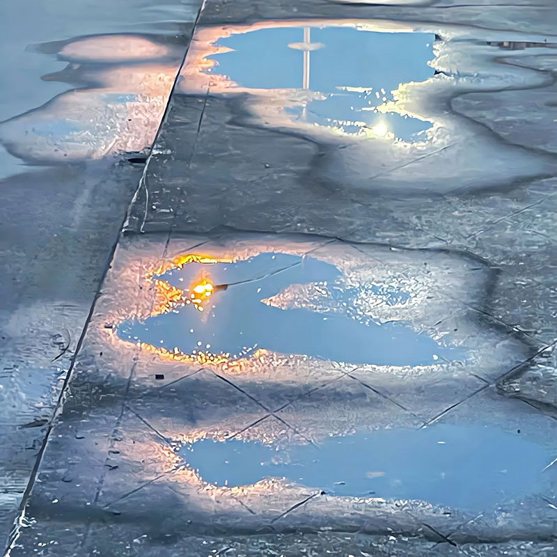水中倒影背景图 ​​​