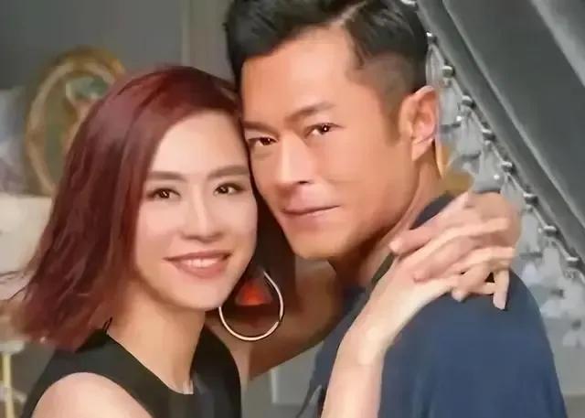 古天乐幽默回应催生问题，称“难道我是单性繁殖？”他尊重每个人的人生选择，认为不应