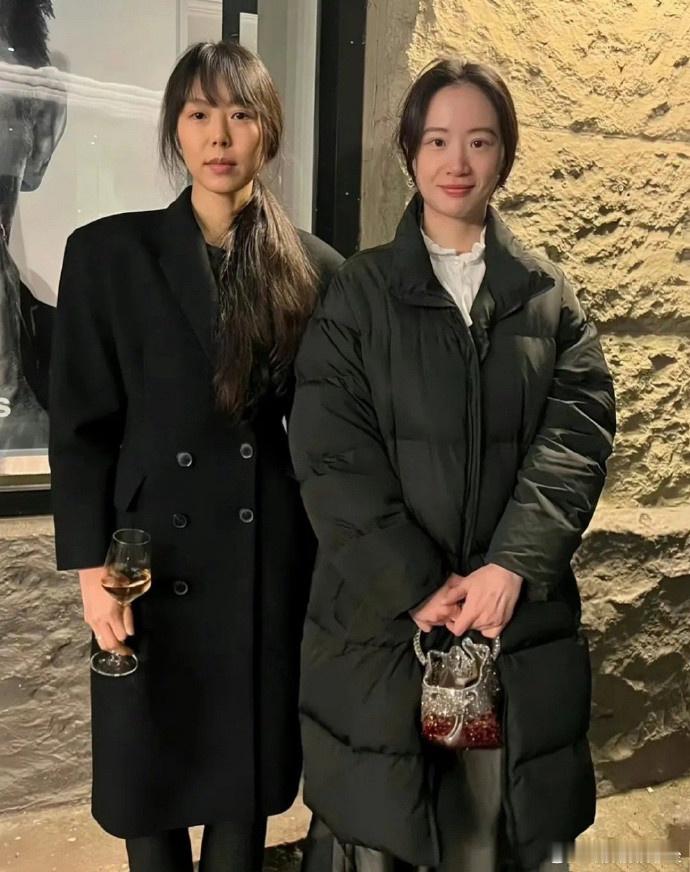 这一对比，李梦确实好土啊 ​​​