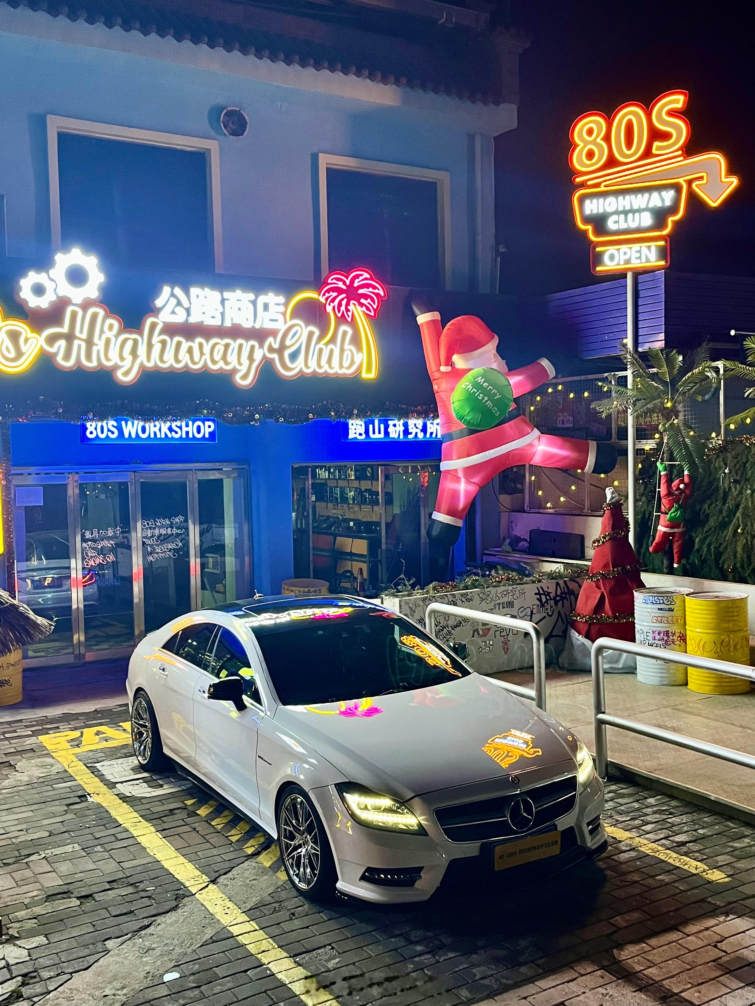 奔驰CLS63s AMG西装暴徒打卡照奔驰梅赛德斯奔驰打卡奔驰好车分享西装杀 西