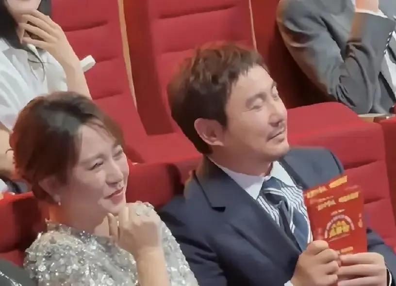 杨天真那句话说得真没错，有些人红不起来，是有道理的沈腾新电影《欢迎来龙餐馆》上映