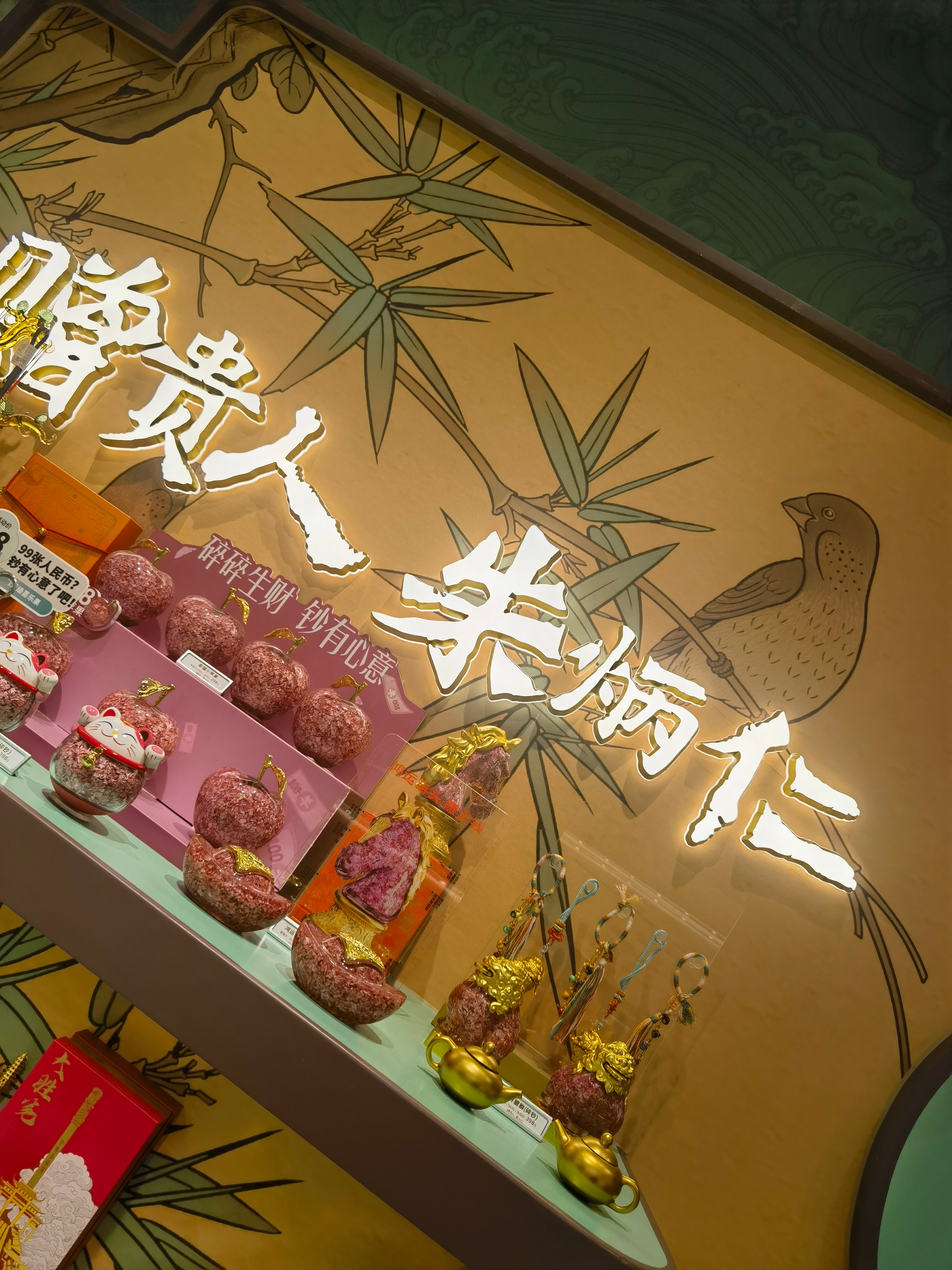 处暑已至，夏日的炎热逐渐退去，愿你的生活也如这渐凉的天气，越来越舒适，越来越惬意