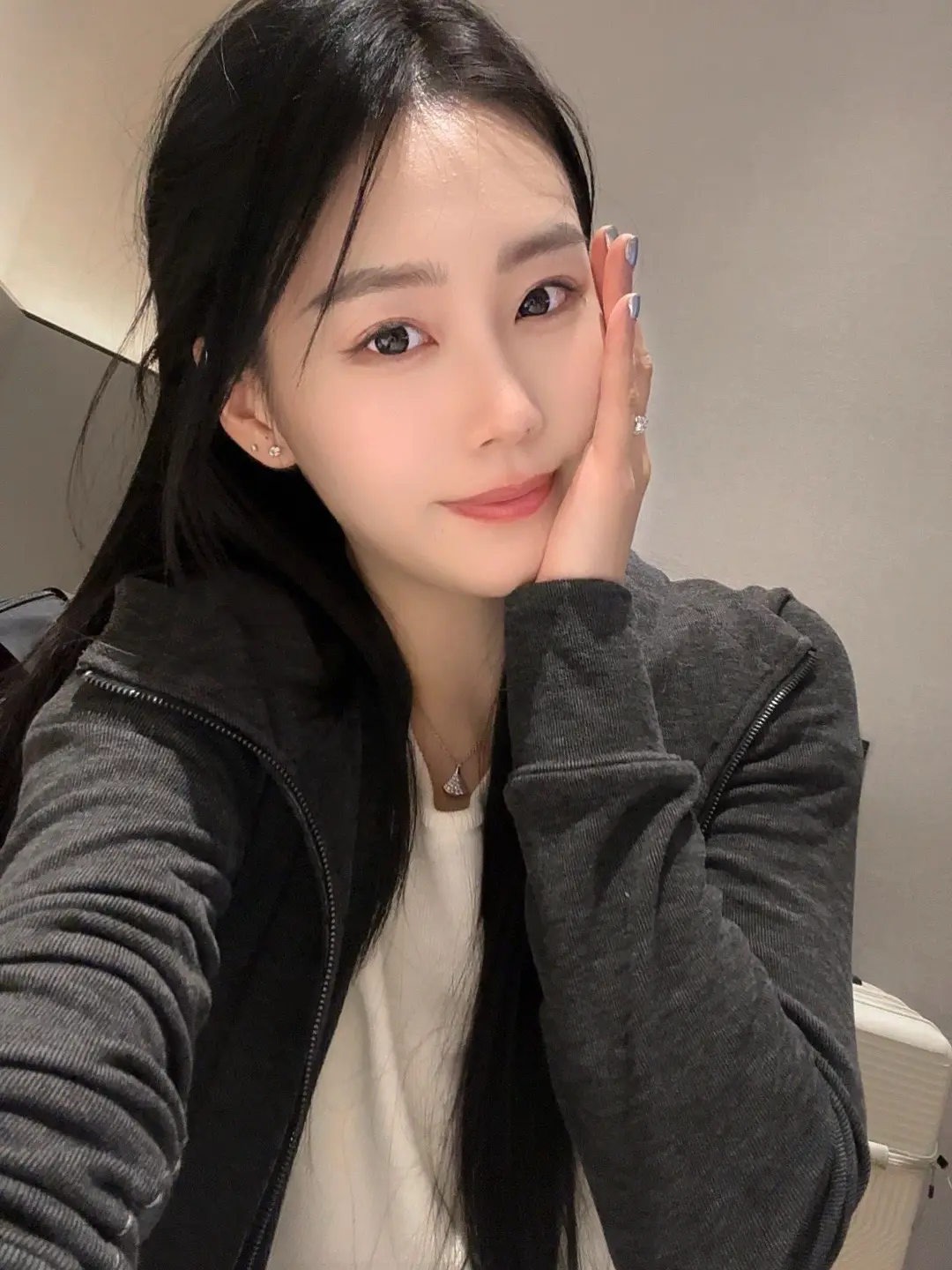 大概被爱的人才有资格任性 不爱的人一闹什么都没了
