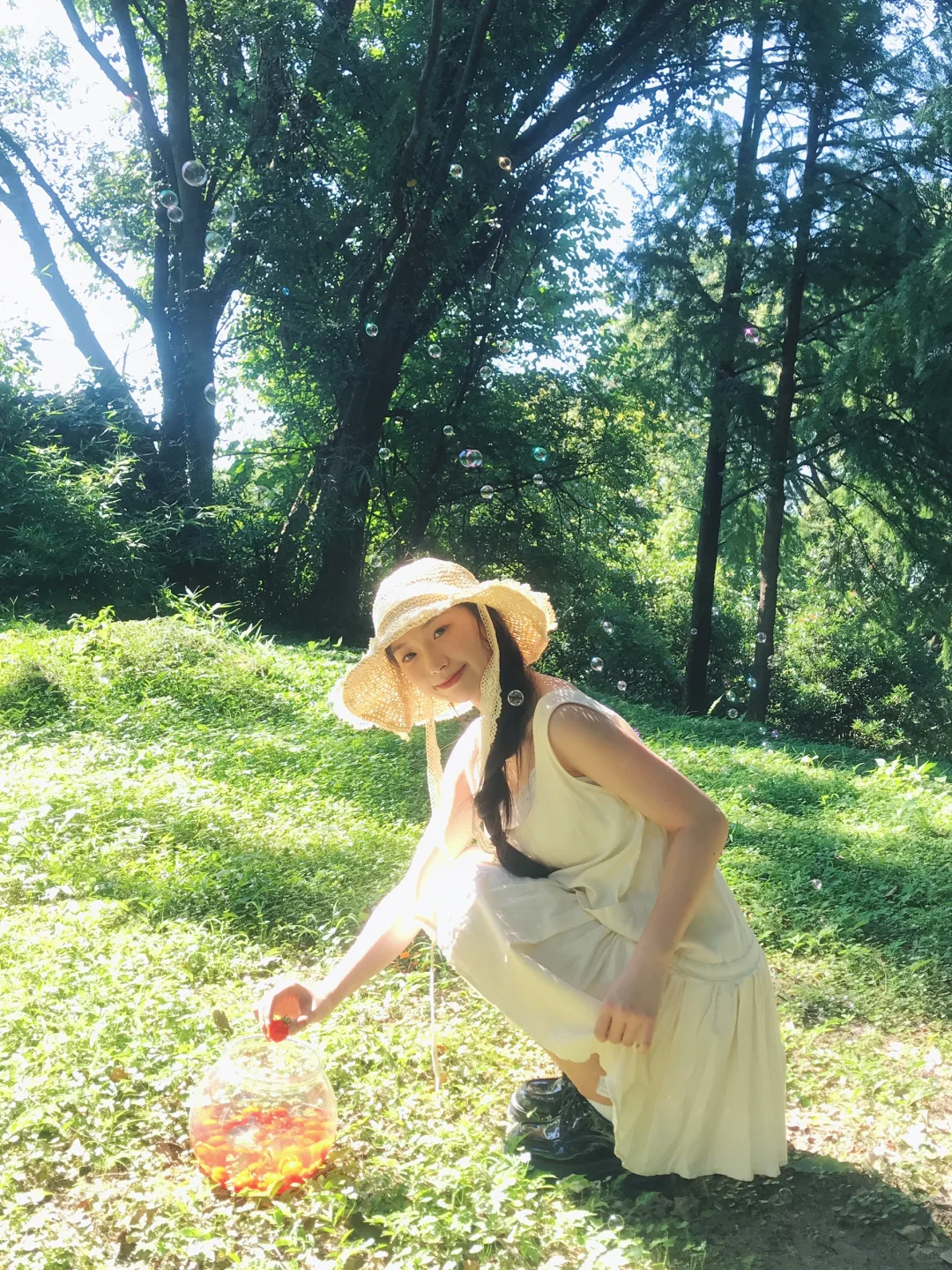 去绿色里躲一躲🐈