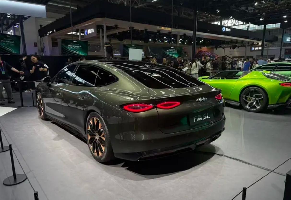 2026北京车展探馆直播进行中！新车热门车抢先看！现在看——方程SL、方程豹S、