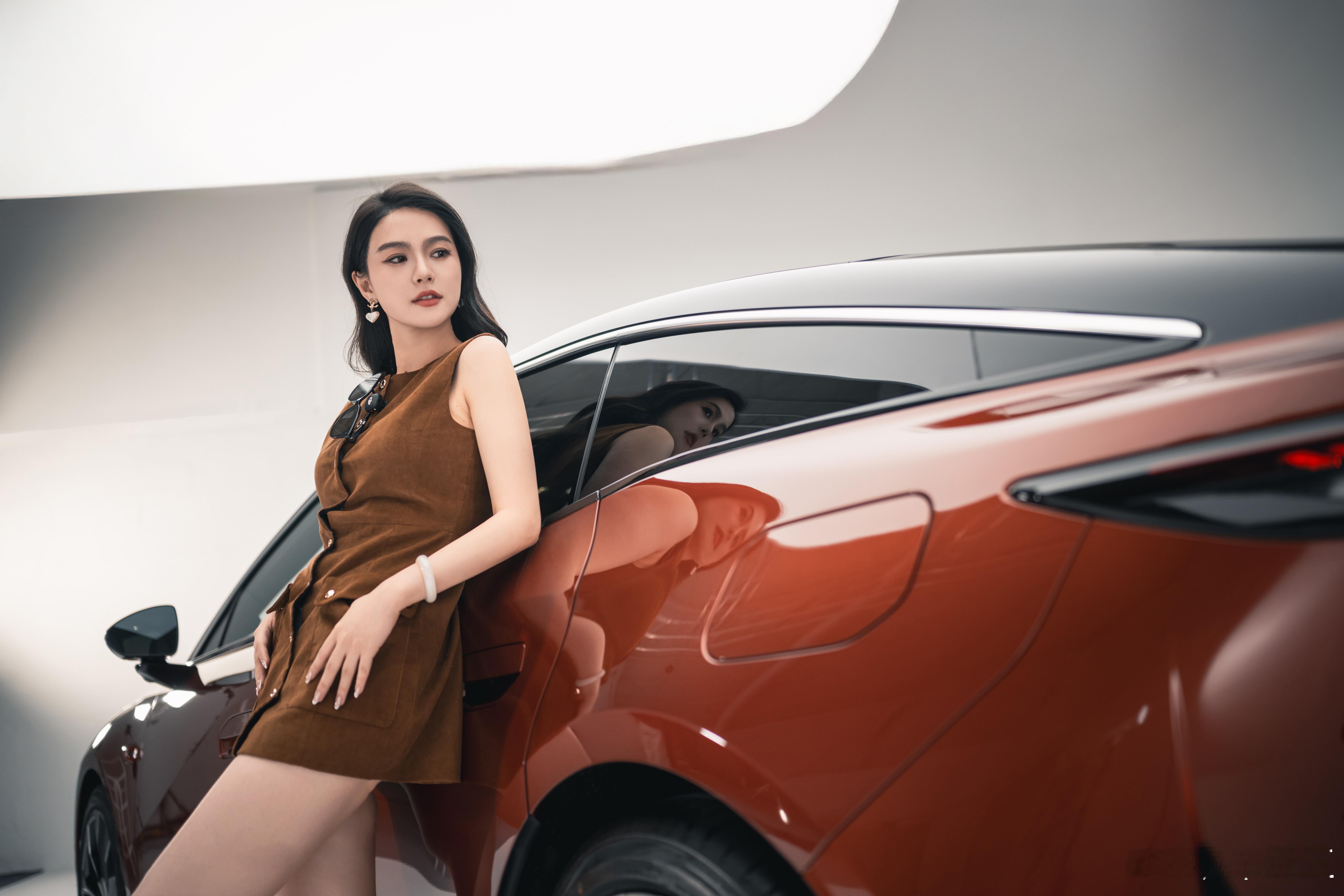 早哇小小搬砖人上线了📍 