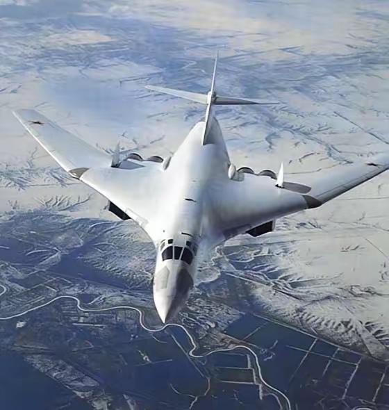 报仇不过夜！俄轰炸机升空，大规模轰炸开始，一边谈一边打，就看谁先抖！
​新华社消