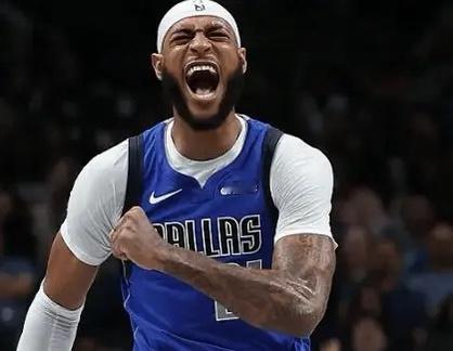 根据美国记者Evan Sidery的消息，多支竞争球队计划在交易截止日前追求丹尼